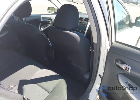 2010 Toyota Corolla S z USA, uszkodzony, nr VIN 2T1BU4EE8AC473371